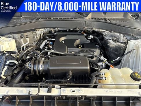 Used 2020 Ford Explorer XLT w/ Equipment Group 202A RWD image 36