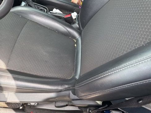 Used 2019 Buick Encore Preferred image 9