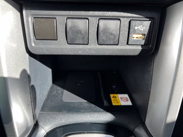 Used 2022 Toyota Corolla Cross LE AWD/4WD image 18
