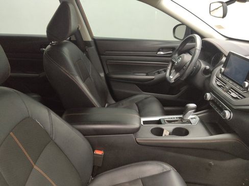 Used 2021 Nissan Altima 2.5 SR w/ SR Premium Package FWD image 21
