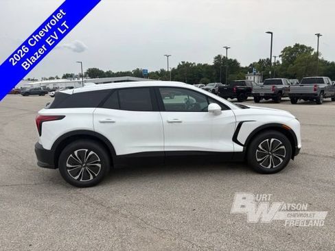 New 2026 Chevrolet Blazer EV LT AWD/4WD image 7