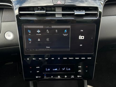 Used 2024 Hyundai Tucson Limited image 37