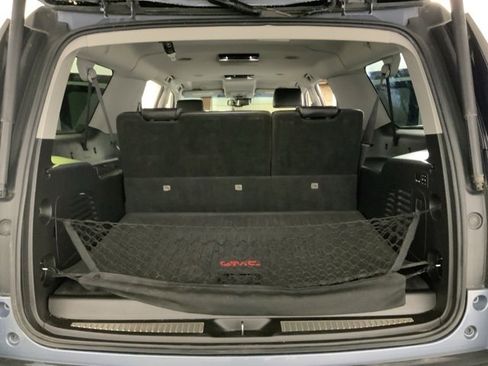Used 2016 GMC Yukon XL Denali image 33