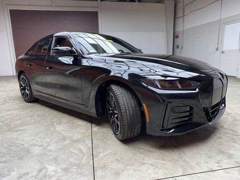 New 2026 BMW i4 xDrive40i AWD/4WD image 7