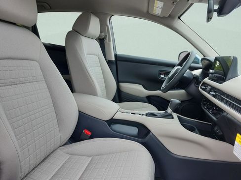 New 2026 Honda HR-V LX image 18