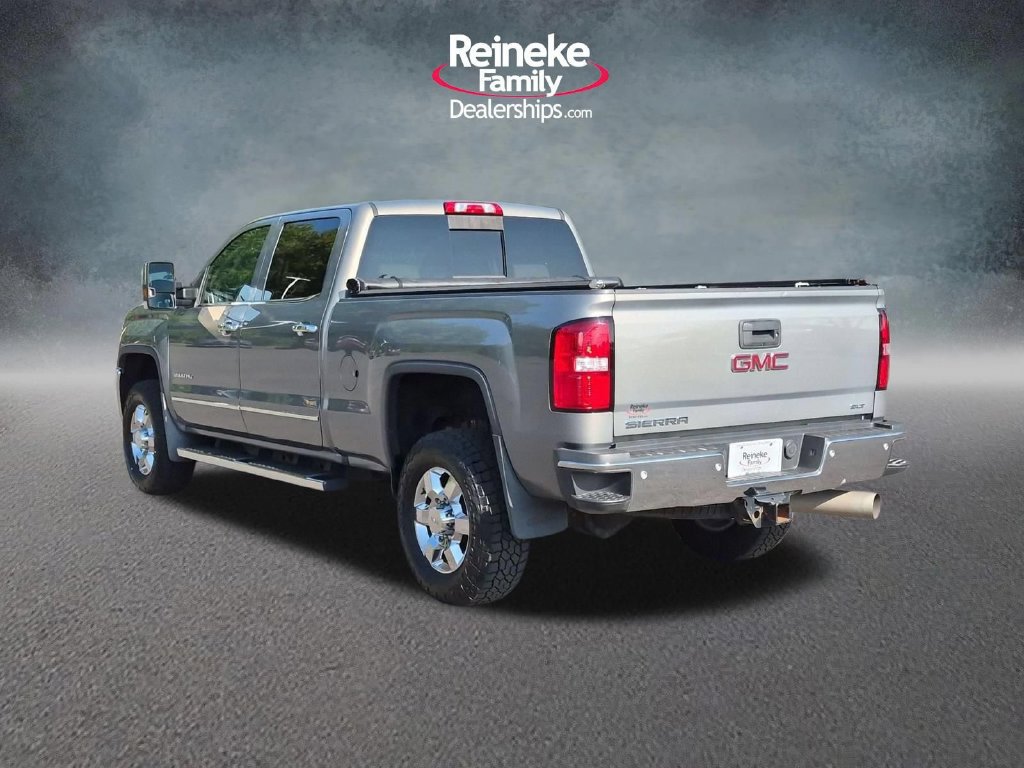 Used 2017 GMC Sierra 3500 SLT w/ Duramax Plus Package AWD/4WD image 9