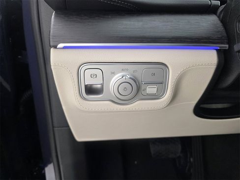 New 2026 Mercedes-Benz GLE 450 4MATIC Coupe image 19