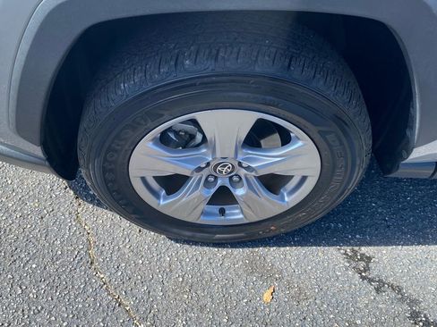 Used 2023 Toyota RAV4 XLE w/ Convenience Package image 20