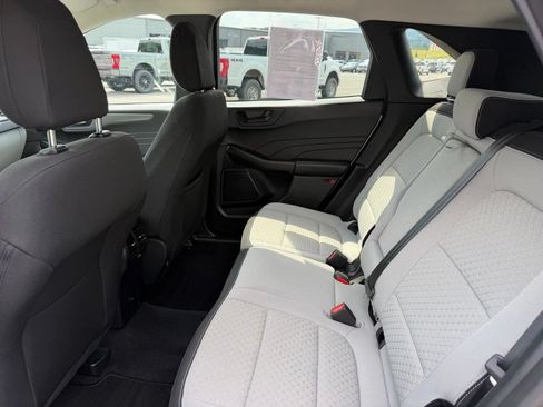 Certified 2023 Ford Escape Active AWD/4WD image 8