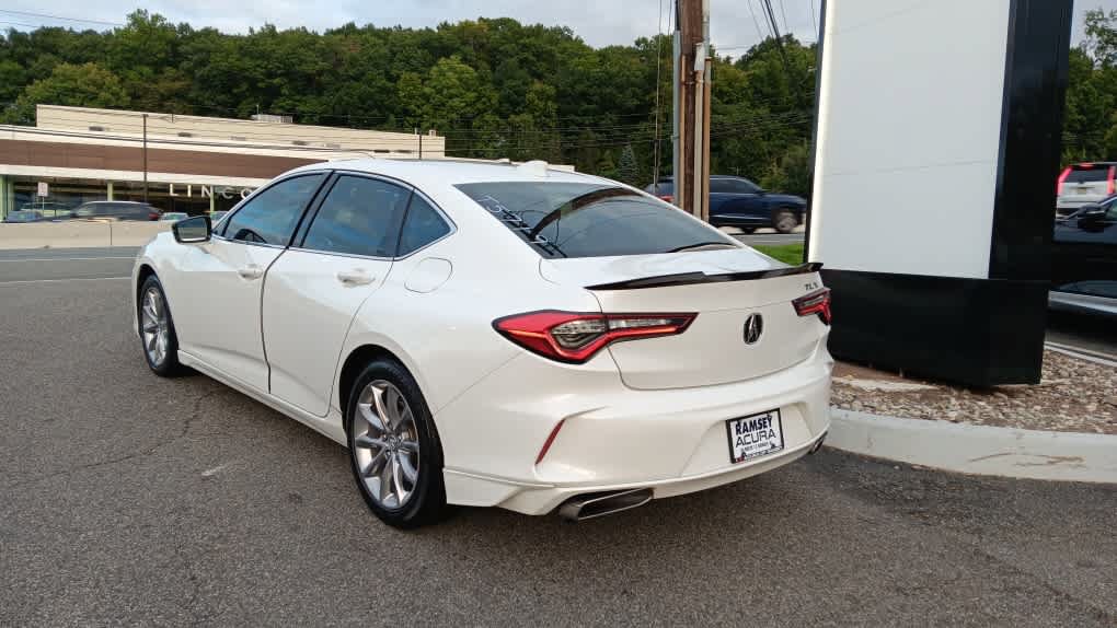 Used 2023 Acura TLX FWD image 3