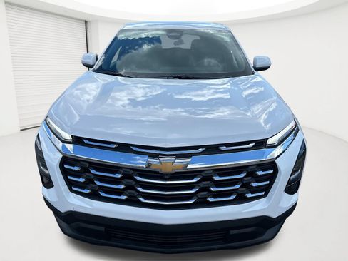 Used 2026 Chevrolet Equinox LT AWD/4WD image 22