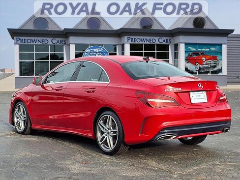 Used 2018 Mercedes-Benz CLA 250 4MATIC image 2