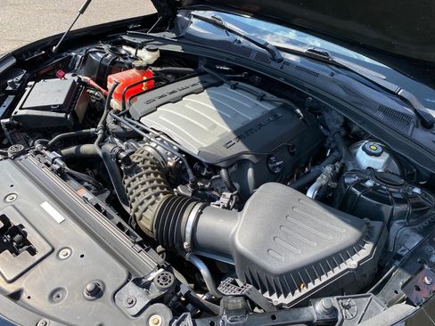 Used 2018 Chevrolet Camaro SS w/ Redline Edition image 34