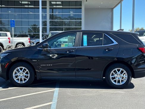 Certified 2022 Chevrolet Equinox LT image 6
