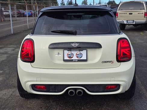 Used 2019 MINI Cooper S w/ Storage Package image 7