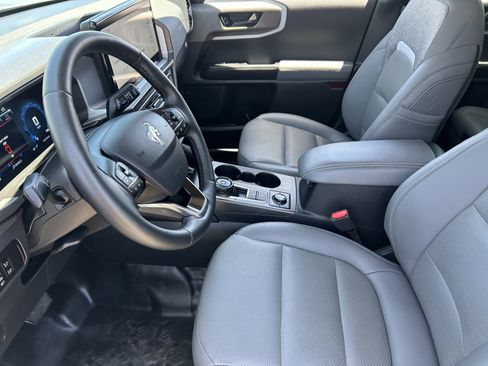 Used 2025 Ford Bronco Sport Badlands AWD/4WD image 28