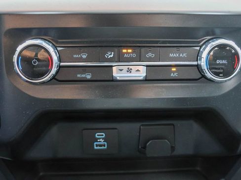 Used 2022 Ford F150 XLT w/ Equipment Group 301A Mid AWD/4WD image 7