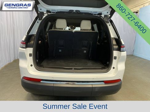 Used 2024 Jeep Grand Cherokee L Limited AWD/4WD image 35
