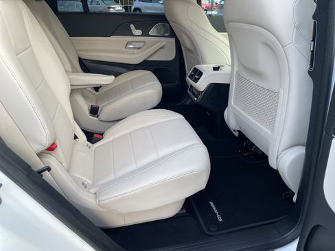 Certified 2025 Mercedes-Benz GLS 450 4MATIC w/ AMG Line Exterior image 46