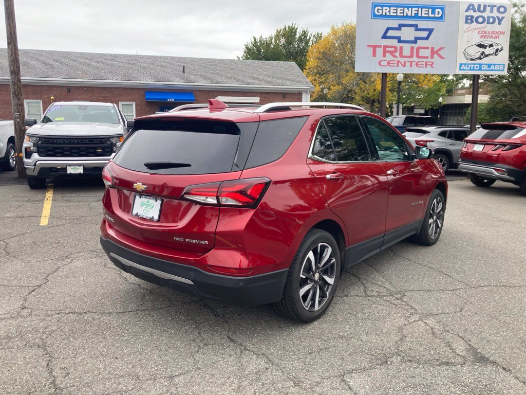 Used 2022 Chevrolet Equinox Premier AWD/4WD image 32