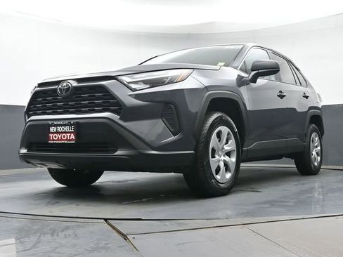 Certified 2023 Toyota RAV4 LE FWD image 27