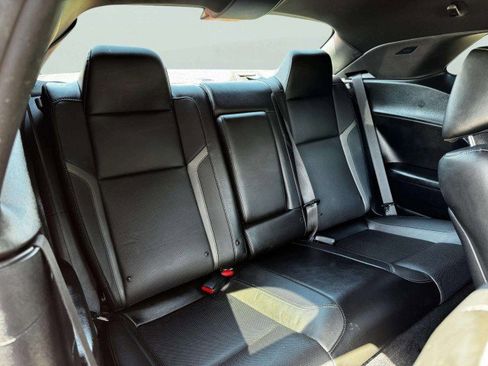 Used 2019 Dodge Challenger SXT w/ Plus Package image 37