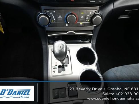 Used 2009 Toyota Highlander Sport AWD/4WD image 32