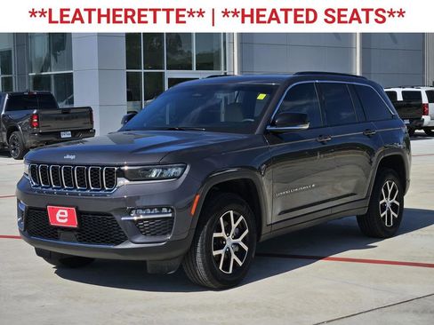 Used 2025 Jeep Grand Cherokee Limited RWD image 3