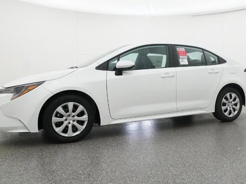 New 2026 Toyota Corolla LE image 18