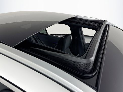 New 2026 Mercedes-Benz GLC 300 image 21