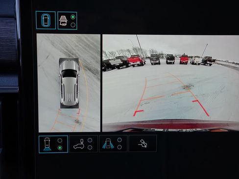 Certified 2025 GMC Acadia Denali image 38