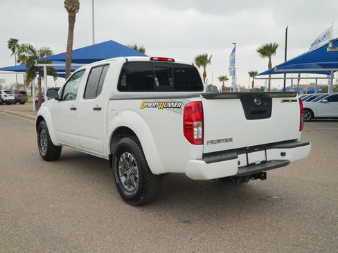 Used 2016 Nissan Frontier Desert Runner image 7