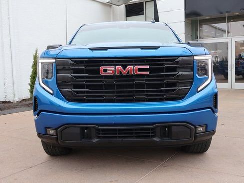 Certified 2022 GMC Sierra 1500 Elevation image 8