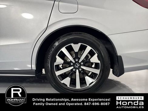 Used 2026 Honda Odyssey EX-L image 5