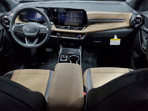 New 2026 Chevrolet Equinox ACTIV image 23