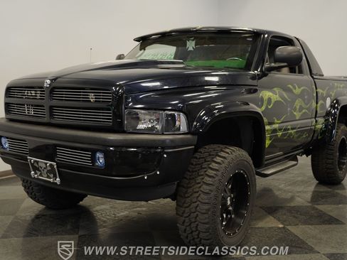 Used 1995 Dodge Ram 1500 Truck 4x4 Regular Cab image 19