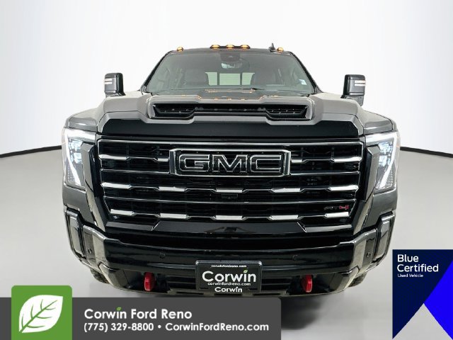 Used 2024 GMC Sierra 2500 AT4 w/ AT4 Premium Plus Package AWD/4WD image 2