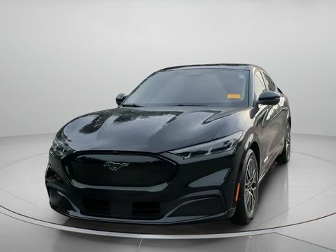 Certified 2024 Ford Mustang Mach-E Premium AWD/4WD image 10