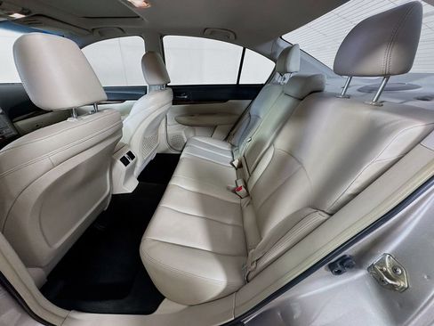 Used 2014 Subaru Legacy 2.5i Limited w/ Moonroof Package image 29