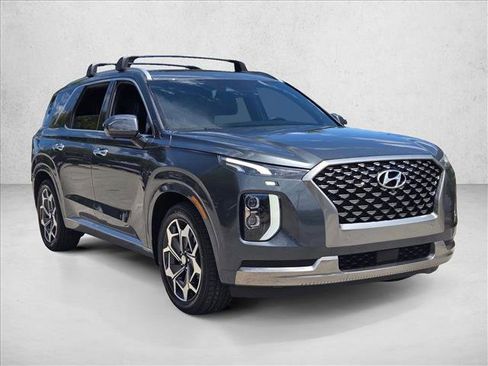 Used 2022 Hyundai Palisade Calligraphy FWD image 3