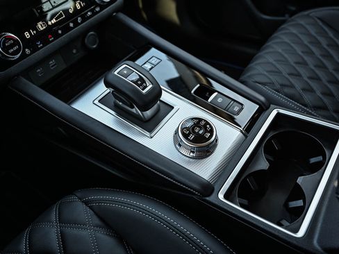 New 2025 Mitsubishi Outlander SEL image 27