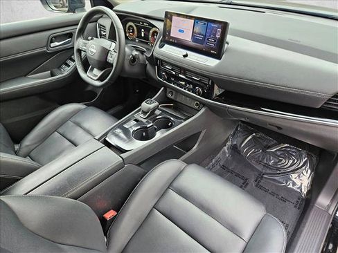 Used 2026 Nissan Rogue SL FWD image 26