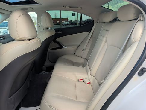 Used 2013 Lexus IS 250 AWD w/ Premium Pkg image 18