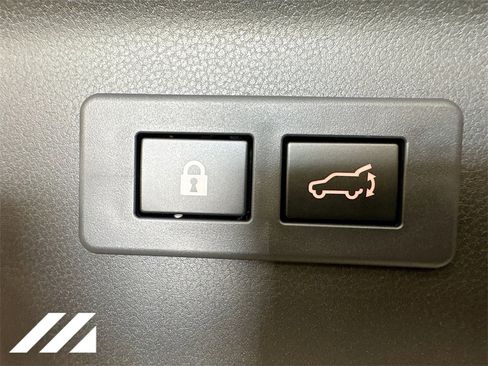 New 2025 Subaru Forester Limited image 29