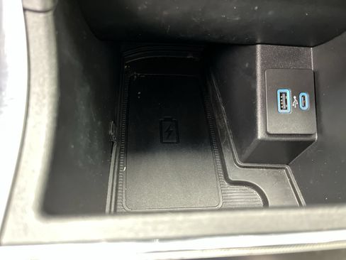 Used 2023 Ford Edge Titanium w/ Cargo Accessory Package AWD/4WD image 25