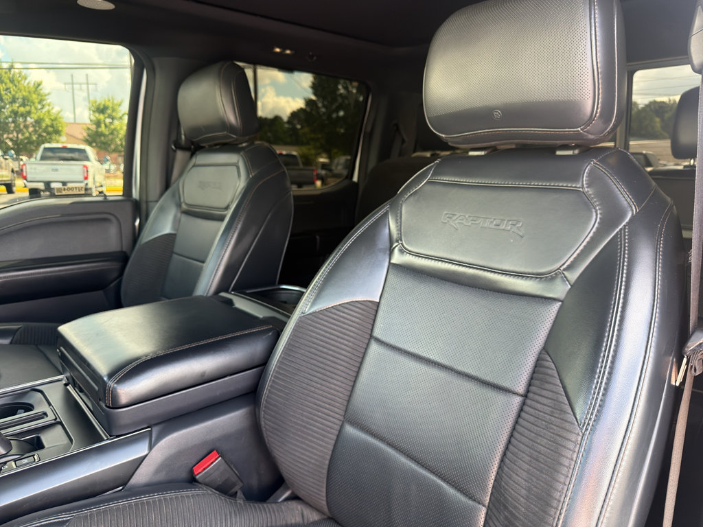 Used 2022 Ford F150 Raptor w/ Equipment Group 801A High AWD/4WD image 24