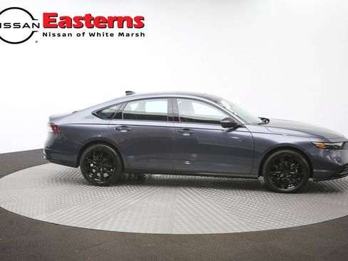 Used 2025 Honda Accord SE image 45