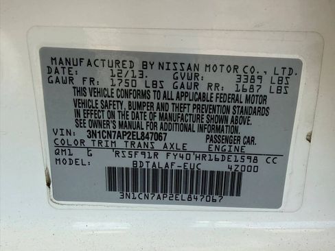 Used 2014 Nissan Versa S FWD image 26