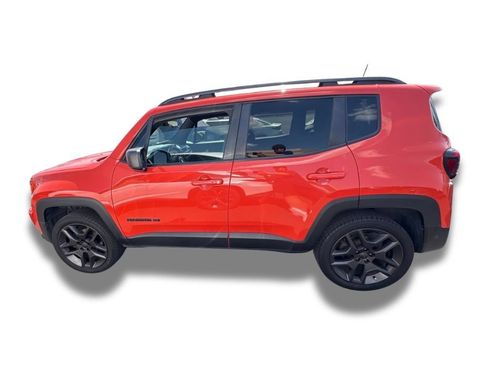 Used 2021 Jeep Renegade Latitude w/ Luxury Group II AWD/4WD image 7