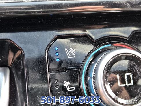 Used 2023 GMC Sierra 1500 AT4 w/ Technology Package AWD/4WD image 24